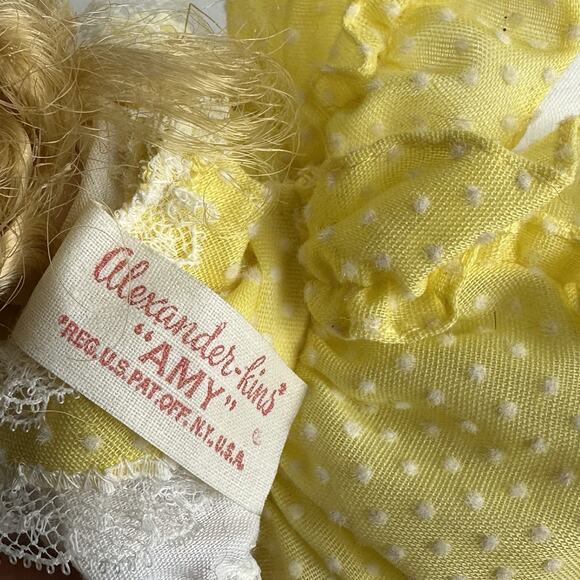Vintage Madame Alexander-kins Amy Doll Sleep Eyes USA - Picture 6 of 9